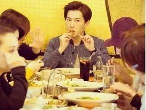 娱乐圈扒姨太的吃瓜大会